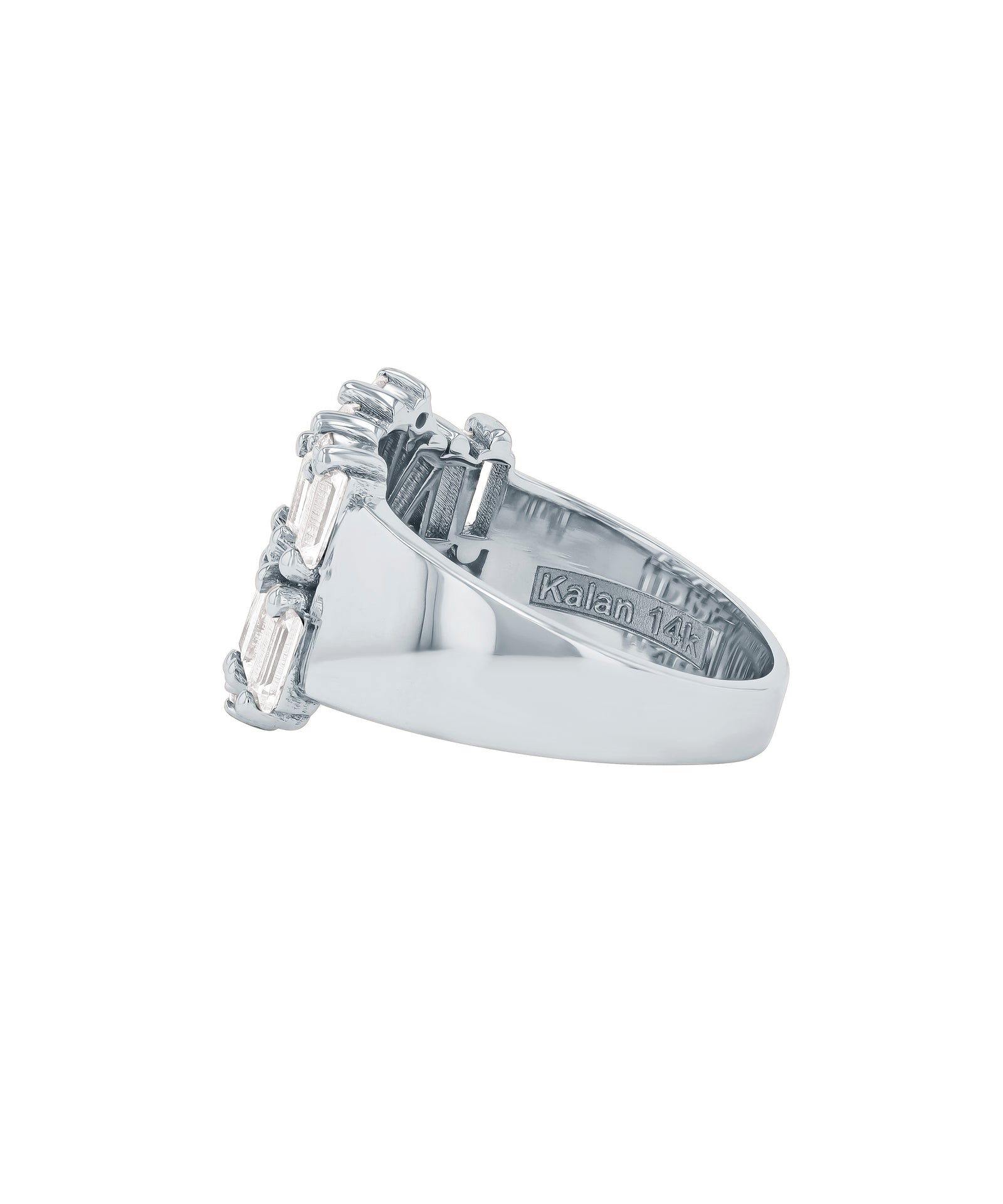 A silver ring with an intricate jewel design. The inner side of the ring band has an engraving that reads "Kafamda".
