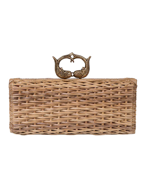 Rectangular woven wicker handbag with a decorative metallic clasp featuring two fish facing each other in an arch shape.