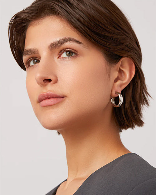 JENNY BIRD | Staple Hoop Medium Earrings | Silver