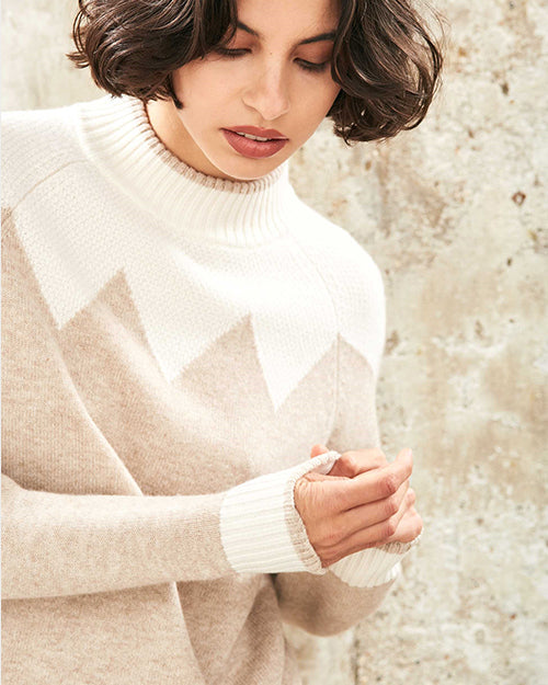 JUMPER 1234 | Zig Zag Turtle Sweater | Cream & Organic Light Brown