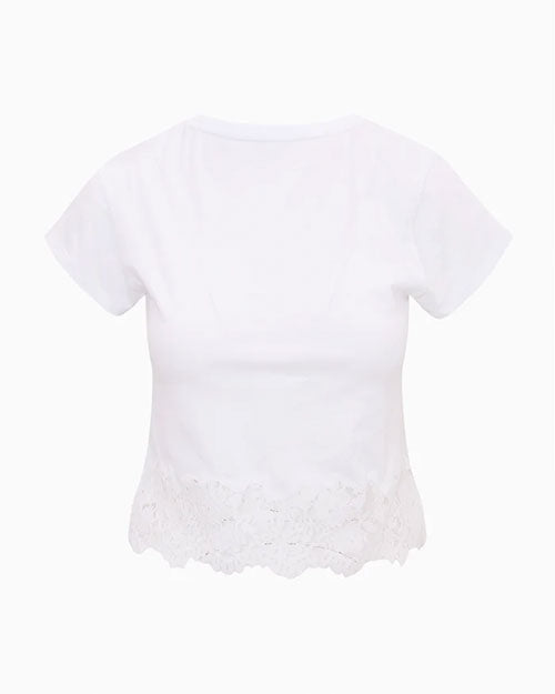 White cropped t-shirt with a scalloped lace hem. 