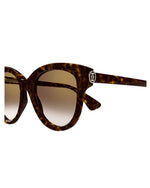 Trendy sunglasses showcasing Havana frames and brown lenses, ideal for enhancing any outfit.